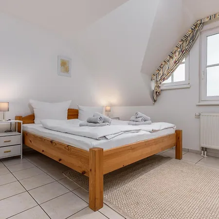 Reihenmittelhaus Toraya * Wustrow