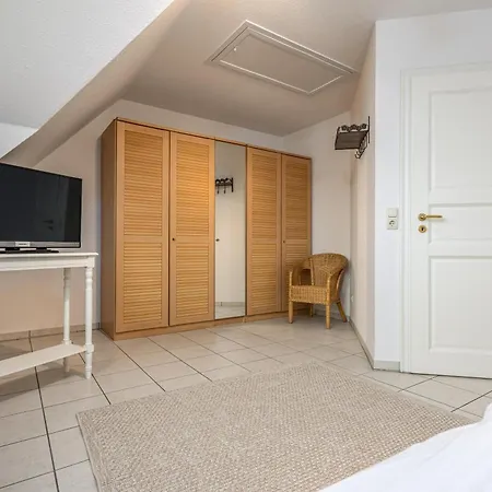 Casa de Férias Reihenmittelhaus Toraya Wustrow (Fischland)